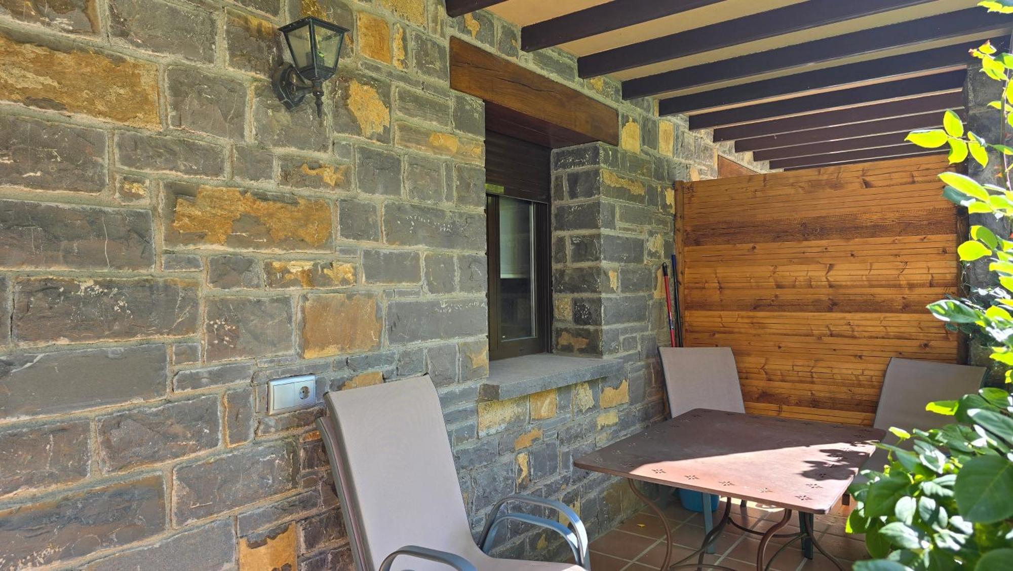 Casas La Ribera Ordesa Escalona