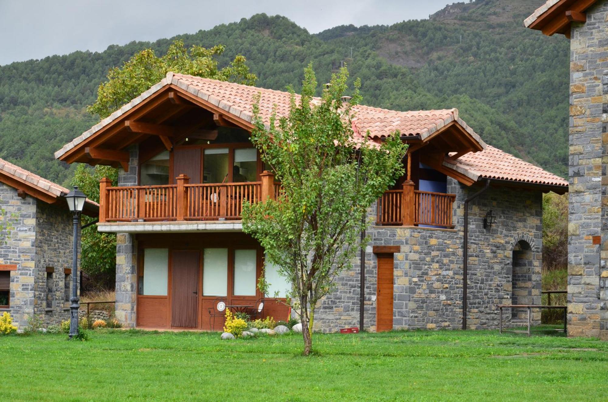 Casas La Ribera Ordesa